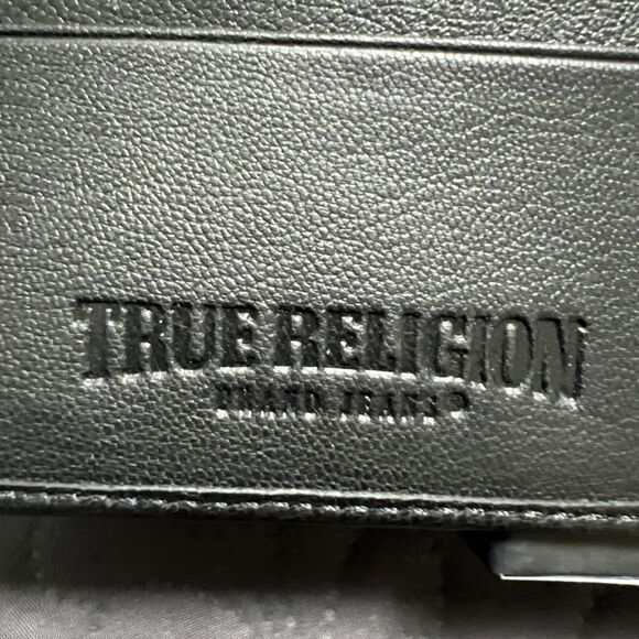 True Religion RFID Marcus Slim Bifold Wallet & Key Clasp Gift Set Limited NWT - Picture 6 of 13